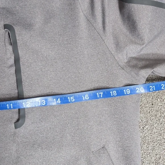 Lululemon Kung Fu Jacket II Size Small in Heathered Slate 2011 Gym Workout - Picture 12 of 14